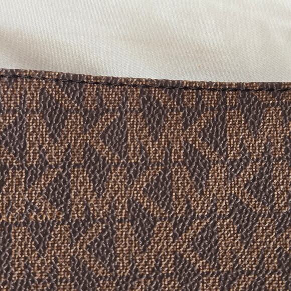 Michael Kors EUC logo winter boots 8 black brown - Picture 9 of 17